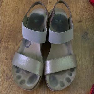 OTBT Bushnell wedge.